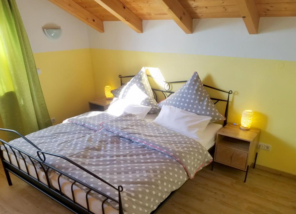 Exclusiv - Ferienwohnung Hinterreiter Ainring Exterior foto